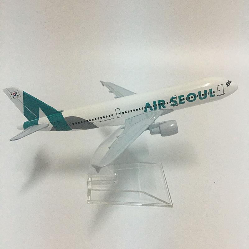 Изображение товара: Джейсон пачка 16 см в Корейском стиле воздуха Сеул Аэробус A380 модель самолета Модель аэроплана самолет модель игрушки 1:400 масштаб Diecast металлические игрушка-самолет
