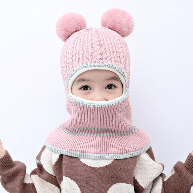 Изображение товара: Детская шапка Doitbest, новинка, зимние теплые шапки с помпоном, ветрозащитная и бархатная детская вязаная цельная шапка-ушанка с двойными шариками