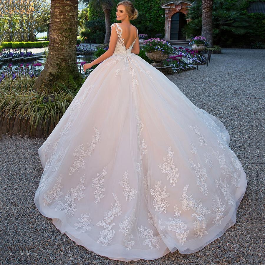 Изображение товара: Элегантное свадебное платье, бальное платье принцессы, кружевное платье невесты с аппликацией и рукавом-крылышком, свадебное платье