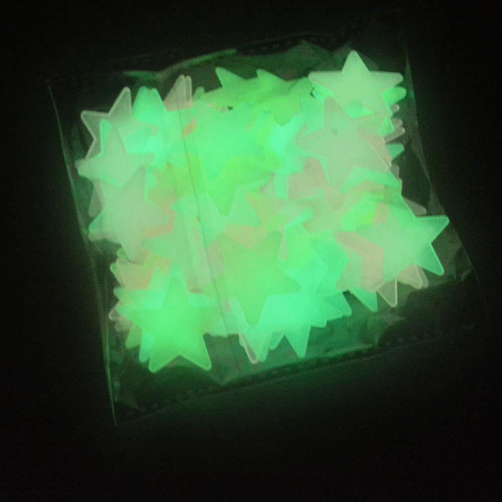 Изображение товара: Светящиеся звезды флуоресцентные наклейки 100 штук 3D полипропиленовые пластиковые листы украшения детской комнаты Светящиеся Настенные наклейки Горячая Распродажа