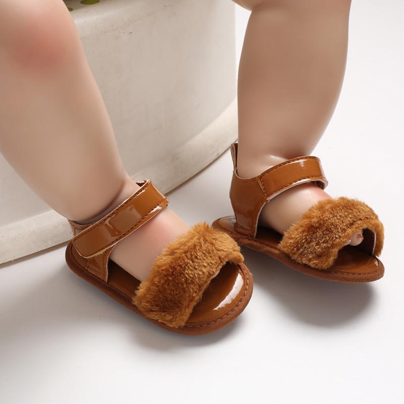 Изображение товара: Детские сандалии для новорожденных девочек, обувь для маленьких девочек, модная облегающая обувь из искусственного меха, детские летние сандалии для маленьких девочек от 0 до 18 месяцев