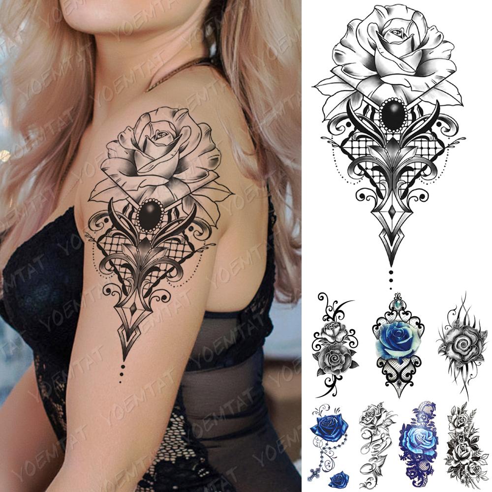 Изображение товара: Водостойкая временная татуировка-наклейка, лилия, голубой татуировки розы, тотем, цветок, кружево, боди-арт, рука, искусственное тату для женщин и мужчин