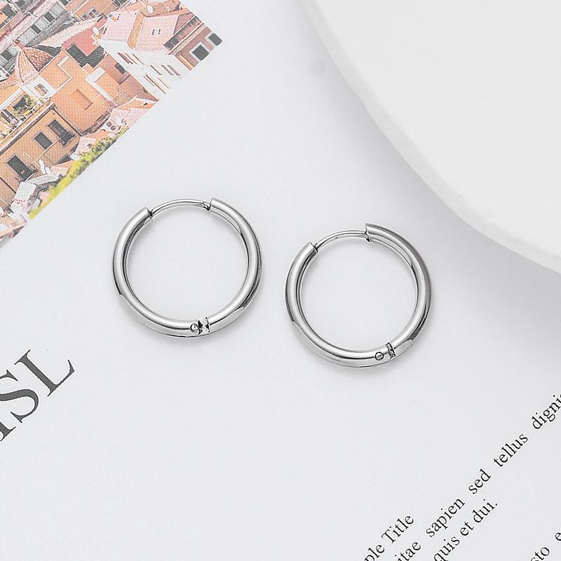 Изображение товара: 2Pair The Latest European and American Fashion Stainless Steel Circle Earrings Earrings Both Men and Women