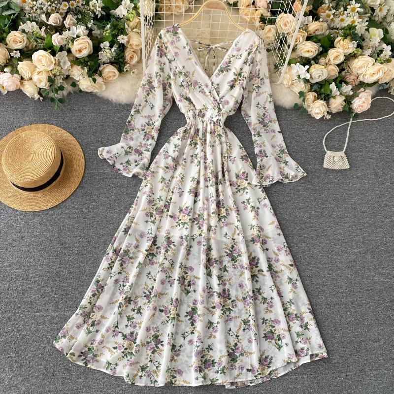 Изображение товара: Женское сексуальное платье в стиле бохо, новое длинное платье с длинным рукавом и V-образным вырезом, с открытой спиной, винтажное платье с цветочным принтом, весна-осень 2020