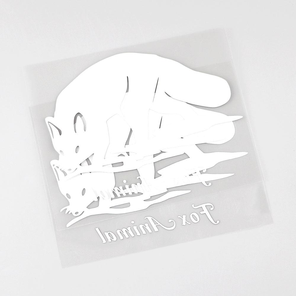 Изображение товара: YJZT 12 см x 9,1 см лиса семья животных виниловая наклейка на автомобиль наклейка черный/Серебряный Стайлинг автомобиля 8C-0054