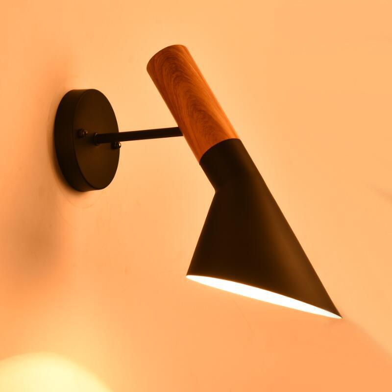 Изображение товара: Настенная лампа в американском индустриальном стиле, креативный прикроватный светильник для коридора, спальни, Современные Простые декоративные лампы в скандинавском стиле для гостиной