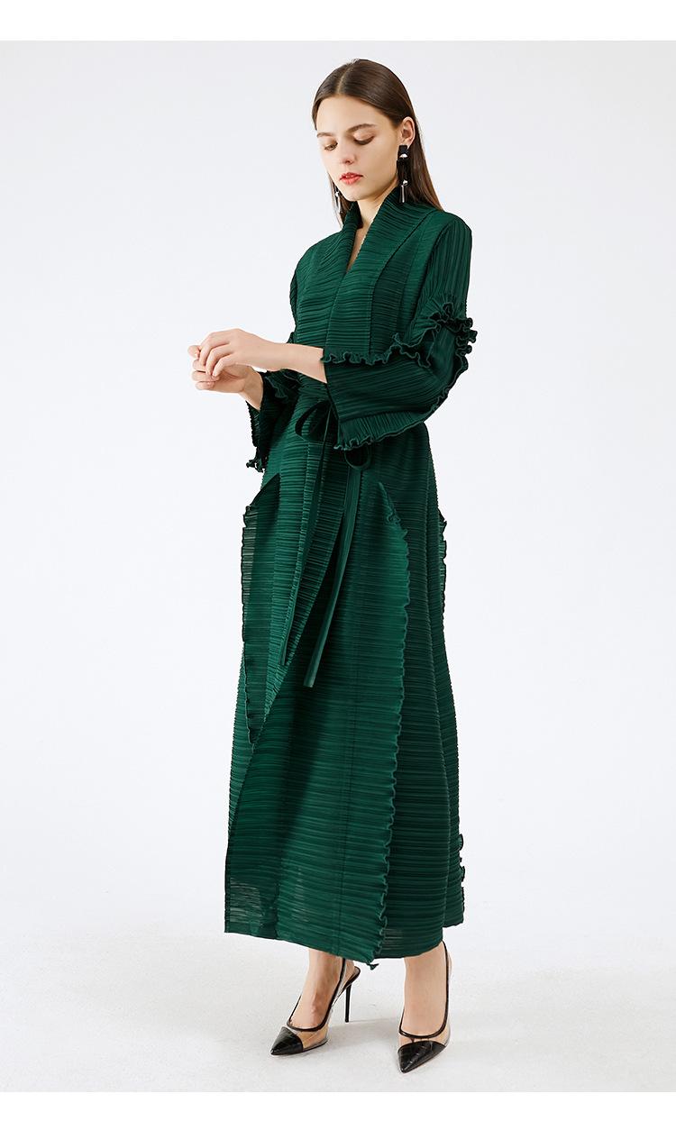 Изображение товара: Новое Стильное длинное платье Miyake, со складками, с V-образным вырезом, с оборками, с длинным рукавом, на завязках, в наличии