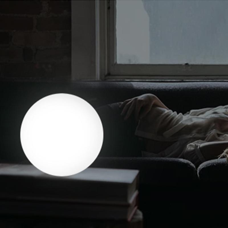 Изображение товара: Ночник для дома, ночсветильник в розетке, простой креативный теплый ночсветильник, Настольный светильник для спальни, кровати, мячей, маленькая круглая настольная лампа