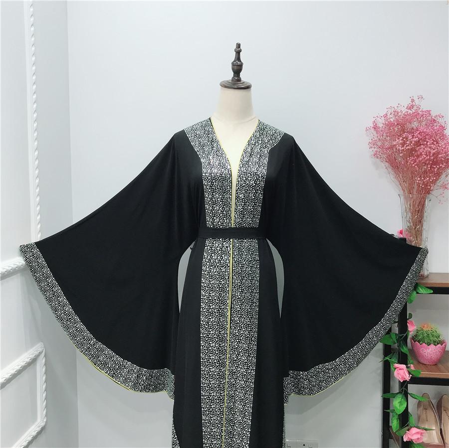 Изображение товара: Элегантное арабское мусульманское женское платье Абая, инкрустированное яркими камнями, исламский кафтан с рукавом «летучая мышь», кафтан с длинным исламский халат, одежда