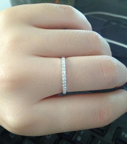 Изображение товара: Мода 925 Сплошной Серебряный Круглый перстень браслет с полным кругом маленький алмаз для женщин обручальные ювелирные изделия предложение подарок кольца