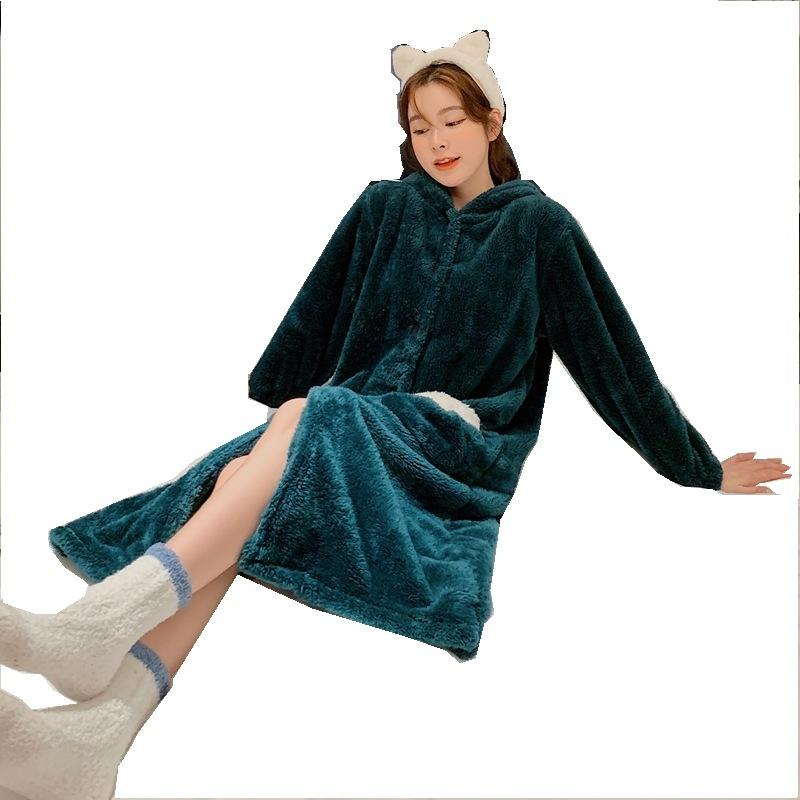 Изображение товара: Женская ночная рубашка с капюшоном, осенне-зимняя Пижама, женская утепленная Фланелевая пижама, домашнее обслуживание, теплый повседневный халат, одежда для сна