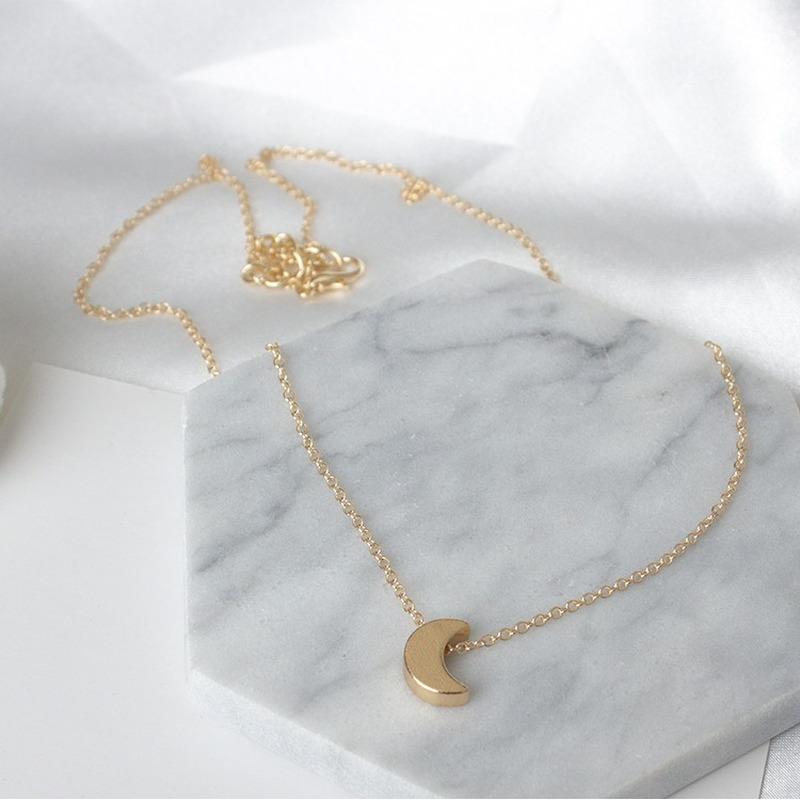 Изображение товара: Женское Ожерелье HebeDeer, модное ожерелье в виде Луны серебряного цвета, Модные подвесные ожерелья, ювелирные изделия для девушек