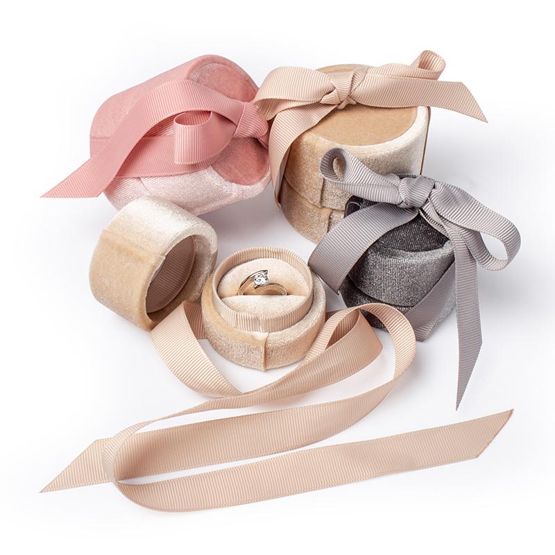 Изображение товара: Розовый вельветовый бант, свадебное кольцо, упаковка для ювелирных изделий, коробка для хранения, 5 цветов, доступно для женских ювелирных украшений, Подарочная витрина, портативная