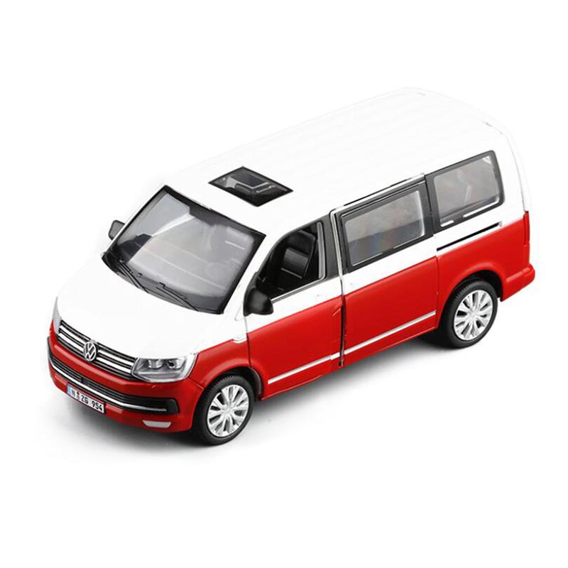 Изображение товара: Модель автомобиля Multivan T6 из сплава в масштабе 1:32, имитация под давлением, модель для мальчиков со звуком и светом, коллекционная Подарочная игрушка для детей