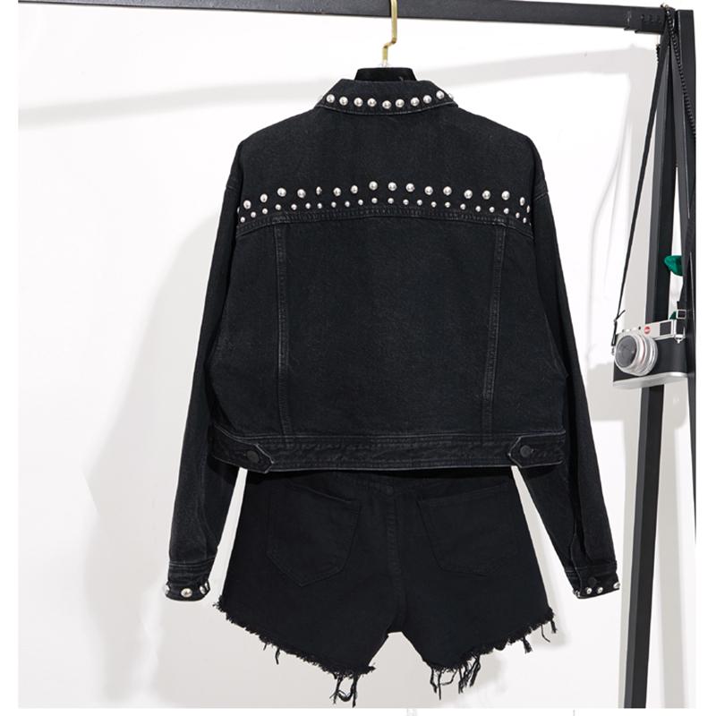 Изображение товара: Куртка женская джинсовая с заклепками, винтажная повседневная короткая куртка-бомбер из денима, черный цвет, осень 2019
