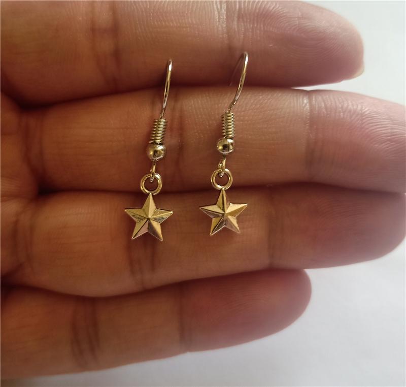 Изображение товара: Tiny Star Earrings, Very Small Star Dangle Earrings, Sky Jewelry, Creative Earrings, Christmas Earrings for Girls