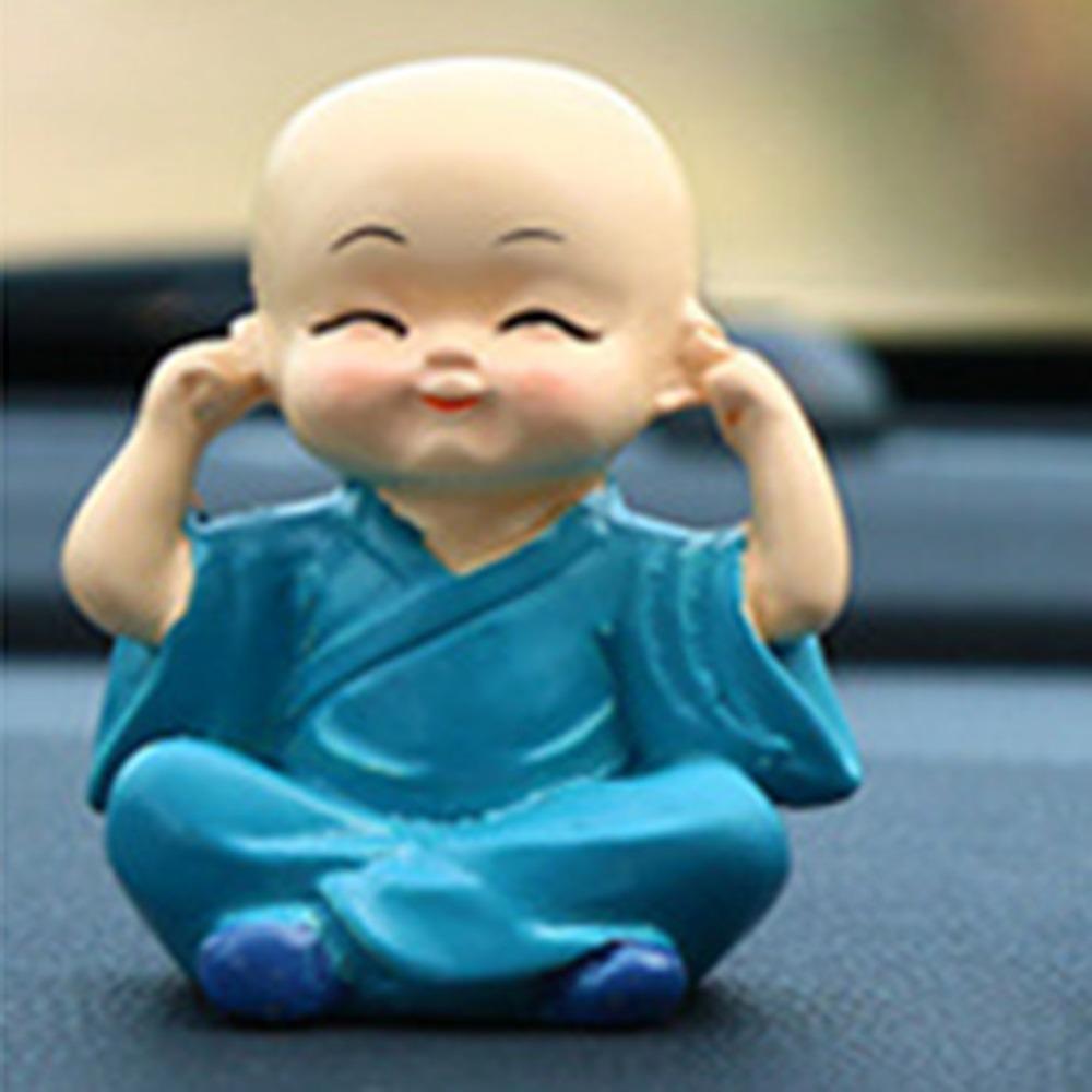 Изображение товара: Симпатичные 4 шт. и рисунком «кунг-фу» монах автомобильный интерьерный дисплей украшение автомобиля орнамент для сиденья автомобиля домашний декор смолы детская кукла, подарок на праздник