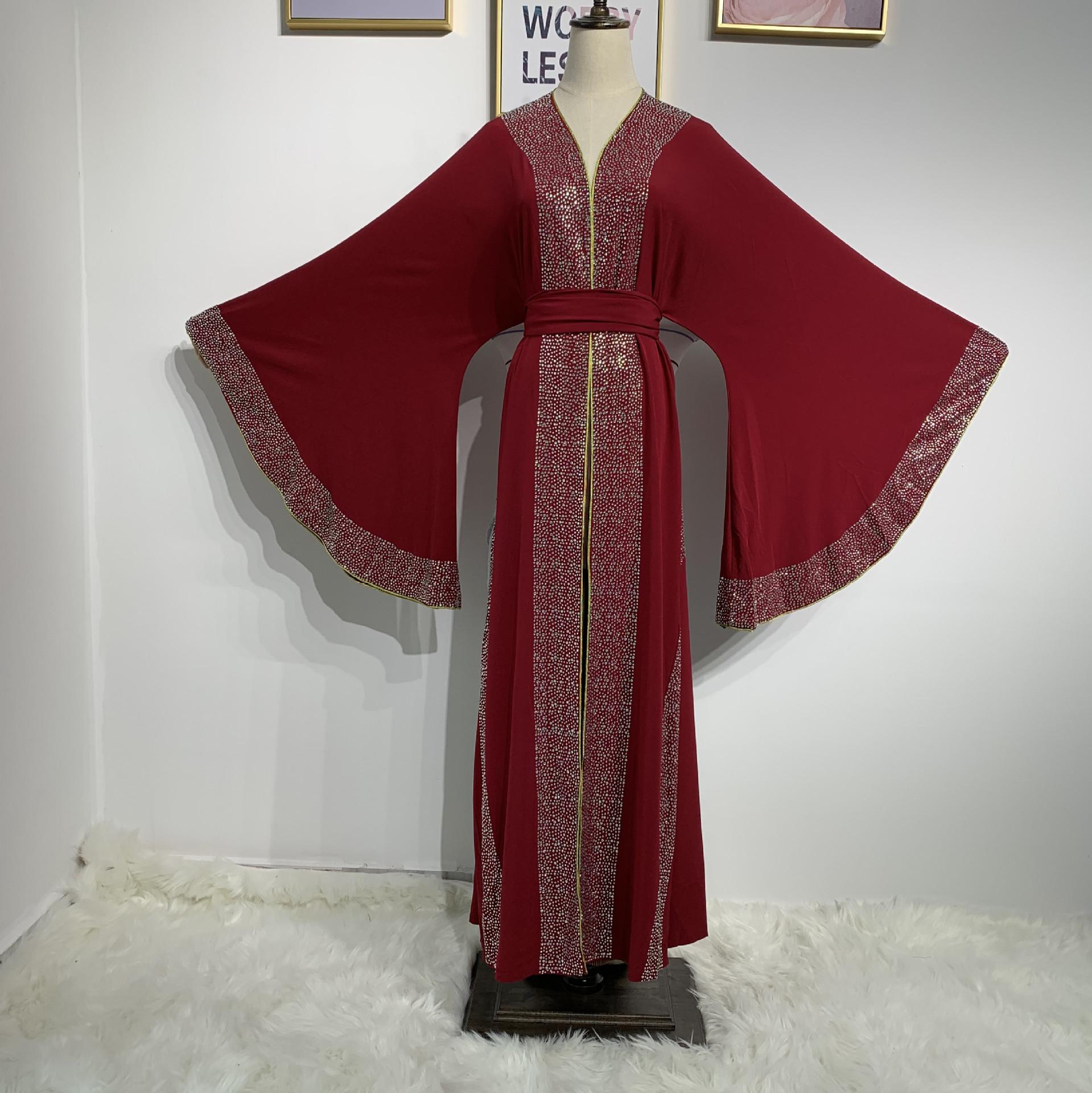 Изображение товара: Элегантное арабское мусульманское женское платье Абая, инкрустированное яркими камнями, исламский кафтан с рукавом «летучая мышь», кафтан с длинным исламский халат, одежда