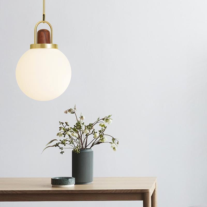 Изображение товара: Винтажный светодиодный стеклянный шар, винтажный светильник, потолочные рождественские украшения для дома, светодиодный светильник для кухни, Роскошный дизайнерский