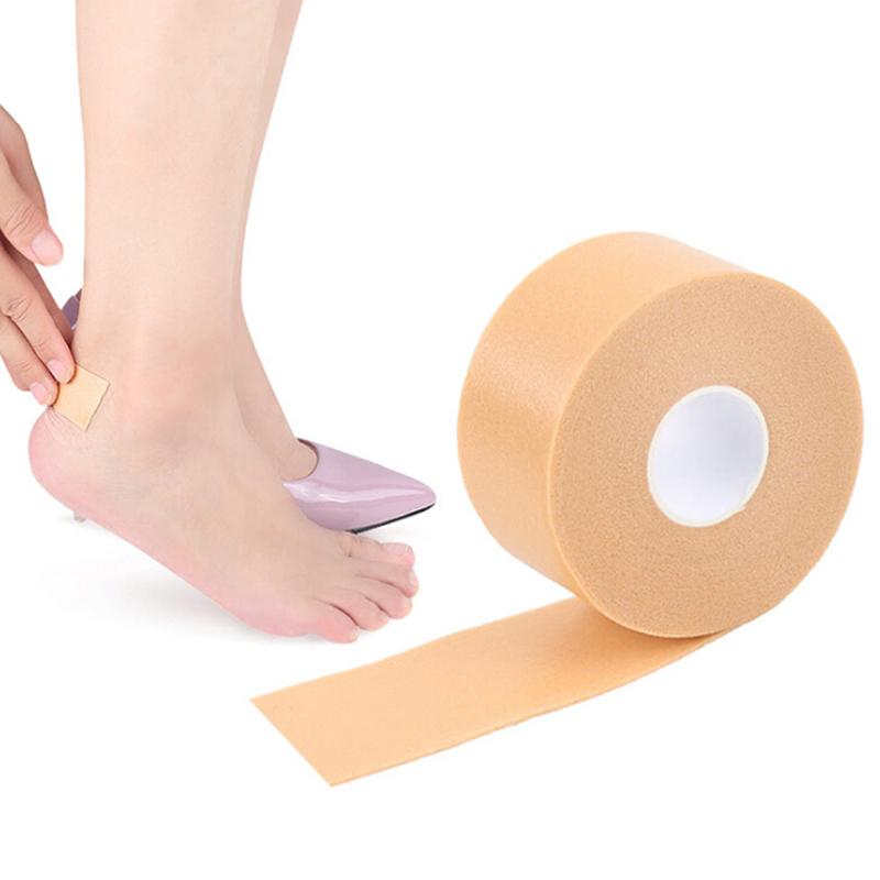 Изображение товара: 1Roll Anti-Wear Foam Cotton Heel Sticker Tape Patch Blister Plaster Waterproof First Aid Blister Pedicure Pad Foot Care Insole