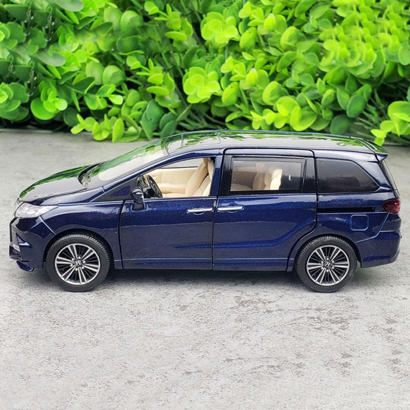 Изображение товара: 1:32 имитация Honda Odyssey MPV литые весы игрушечные модели автомобилей Металлическая Модель со звуком светильник игрушки для детей