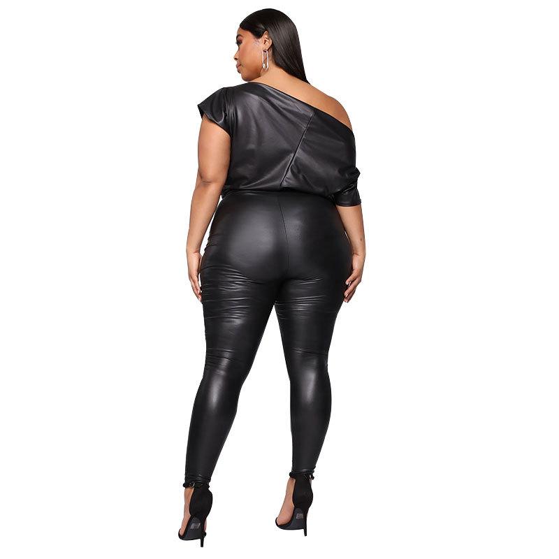 Изображение товара: Осень 2020, женский боди большого размера, брюки из искусственной кожи без бретелек, сексуальный облегающий кожаный цельный сексуальный комбинезон на бедрах