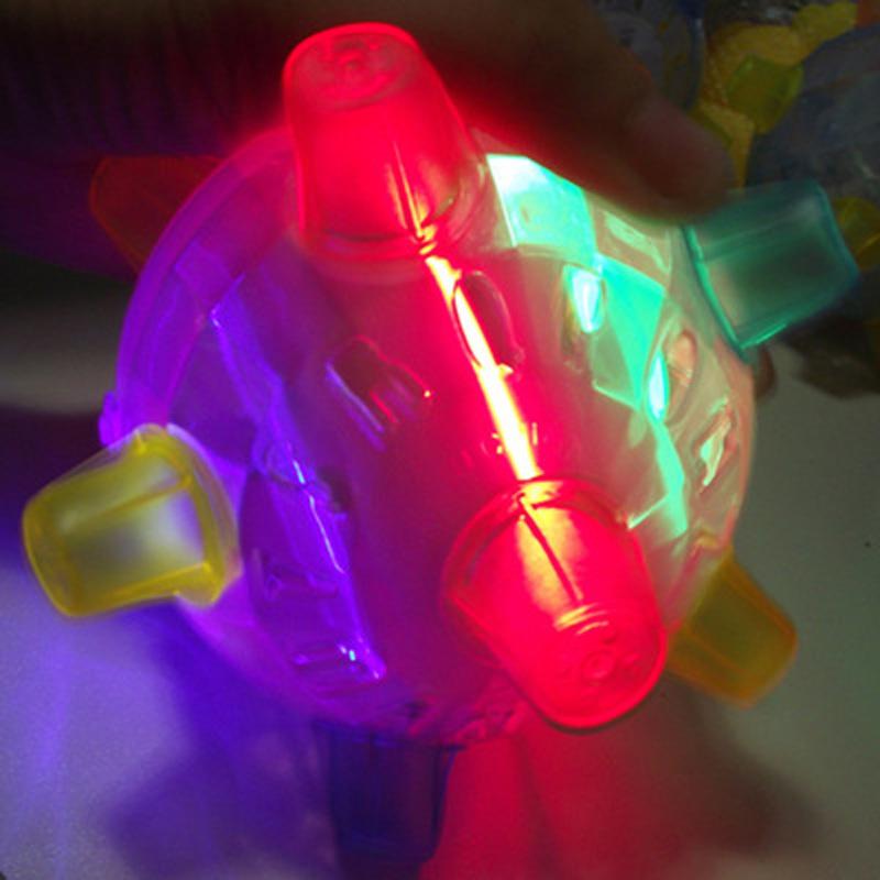 Изображение товара: 1 шт. LED мигающий мяч для прыжков, детские игрушки, жокл, чувствительный к звуку, Вибрационный мяч, игра для детей, мигающий мяч, игрушка для детей