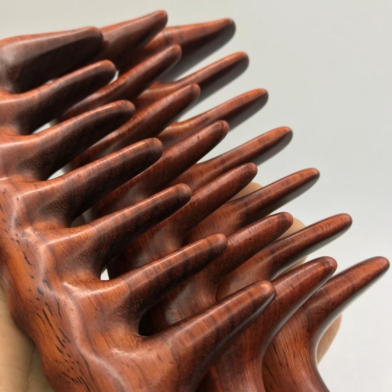 Изображение товара: Расческа для расчесывания волос-широкая деревянная расческа для вьющихся волос-не статическая натуральная деревянная расческа из сандалового дерева