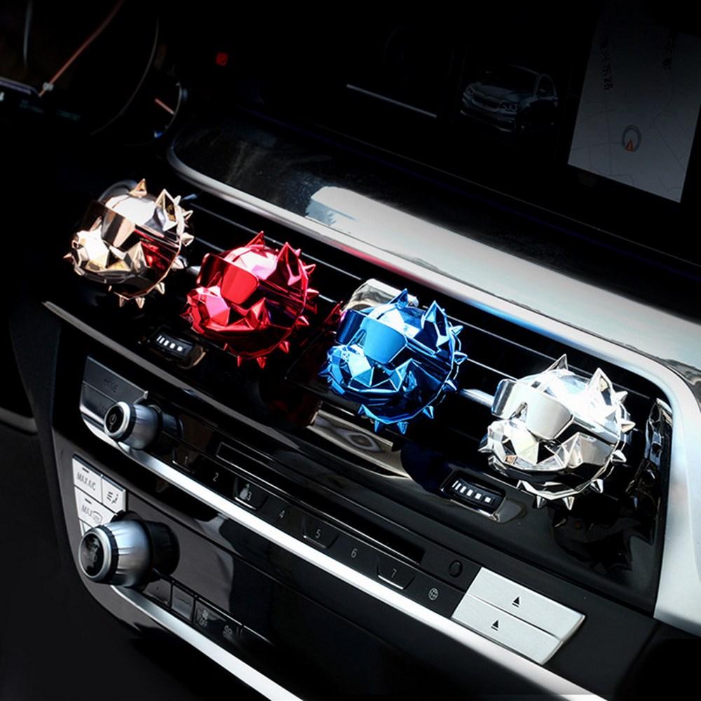 Изображение товара: Автомобильный освежитель воздуха Bulldog, Ароматический диффузор с зажимом для духов, автомобильные вентиляционные отверстия, освежитель запаха, парфюм, украшение для интерьера «сделай сам»