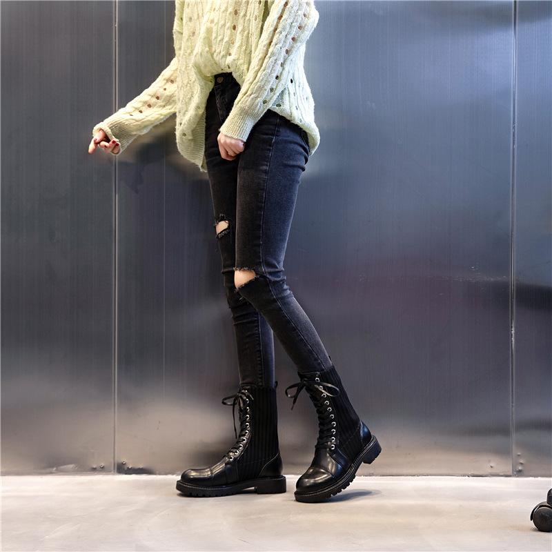 Изображение товара: Осень и зима 2020 новые кожаные ботинки Martin повседневные Ретро короткие ботинки средней длины детские на толстой подошве в британском стиле женские sh