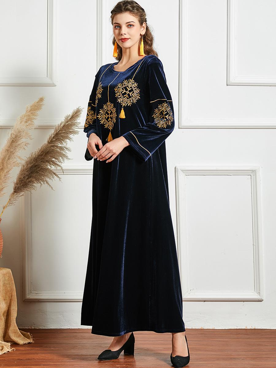 Изображение товара: Женское бархатное платье с вышивкой, длинное платье в арабском стиле, зима 2021