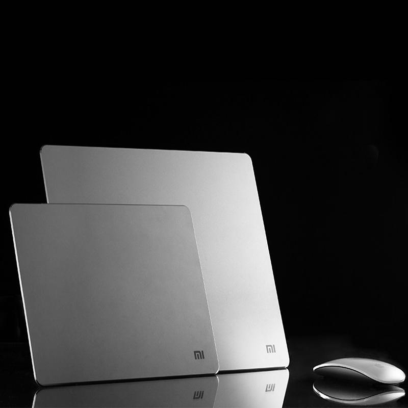 Изображение товара: Новинка 2019, Оригинальные металлические коврики для мыши Xiaomi MI из алюминиевого сплава, противоскользящий тонкий коврик для мыши, ПК, компьютера, ноутбука, 300*240*3 мм/240*180*3 мм