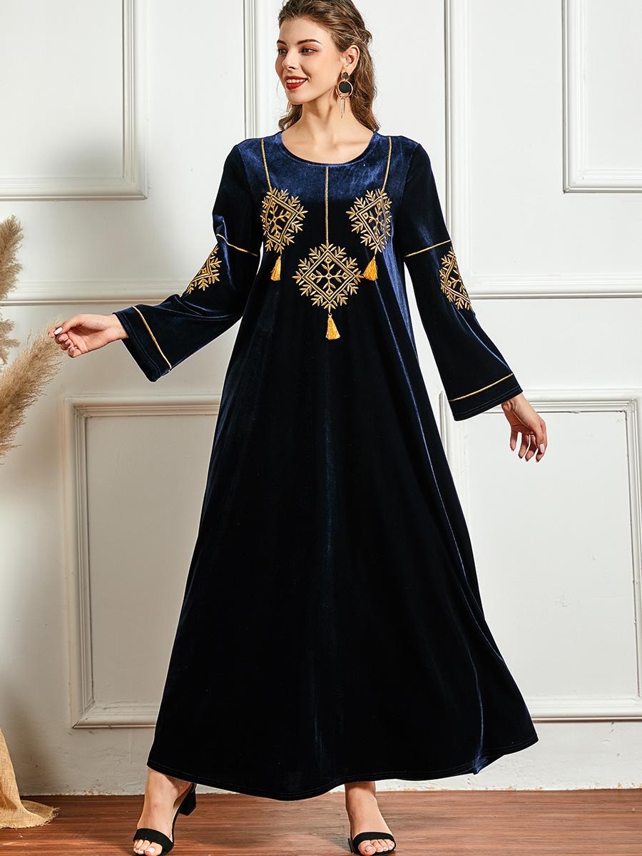 Изображение товара: Женское бархатное платье с вышивкой, длинное платье в арабском стиле, зима 2021