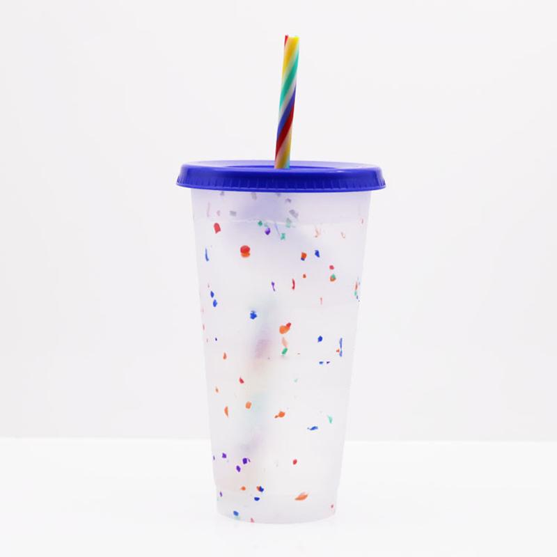 Изображение товара: 5 шт. меняющая цвет соломенная чашка многоразовая кружка для кофе с конфетти пластиковая кружка с крышкой и соломинкой холодная чашка кухонная посуда кружка