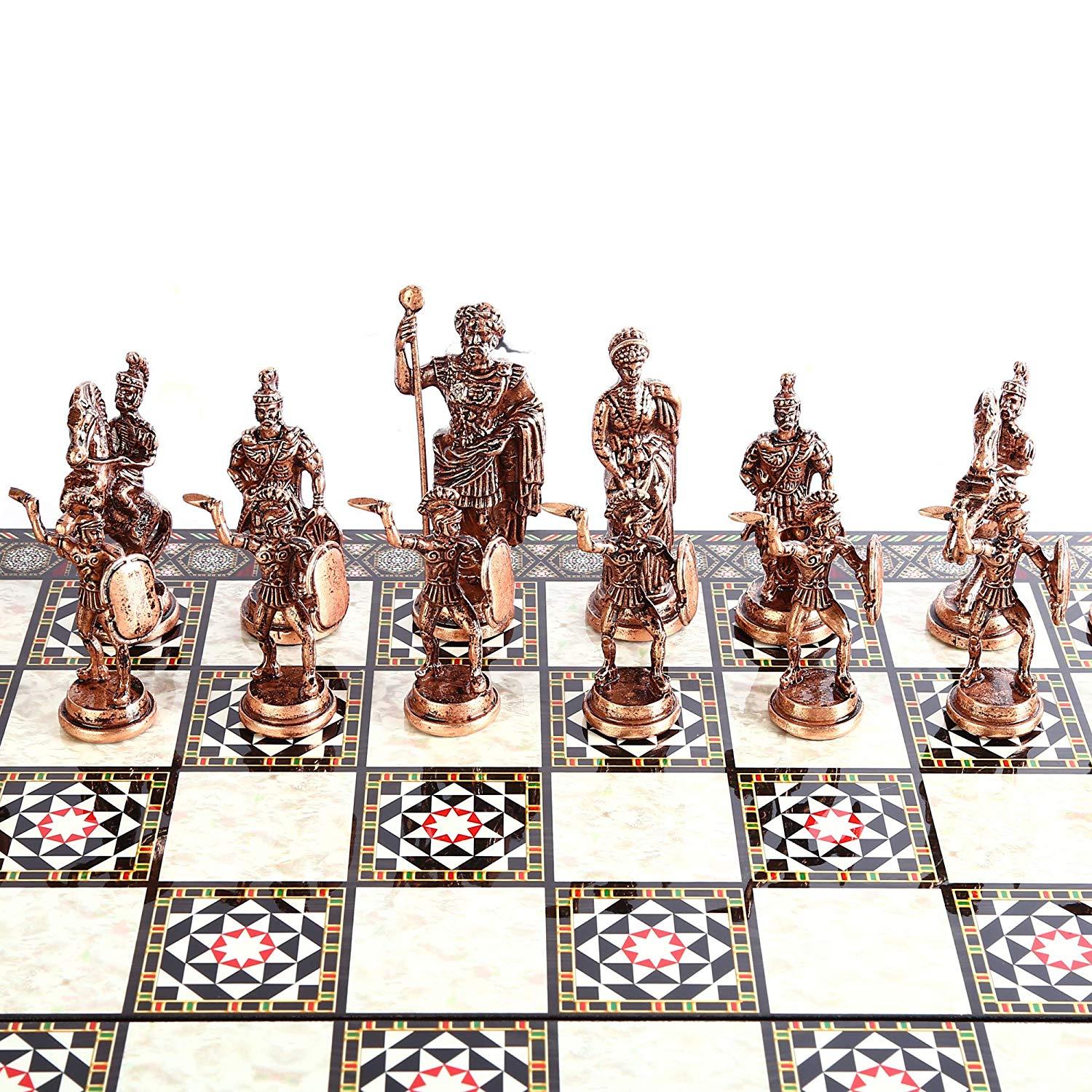 Изображение товара: Старинный медный набор в римском стиле, металлические шахматные фигурки, предметы ручной работы, деревянная шахматная доска с перламутровым дизайном, 11 см