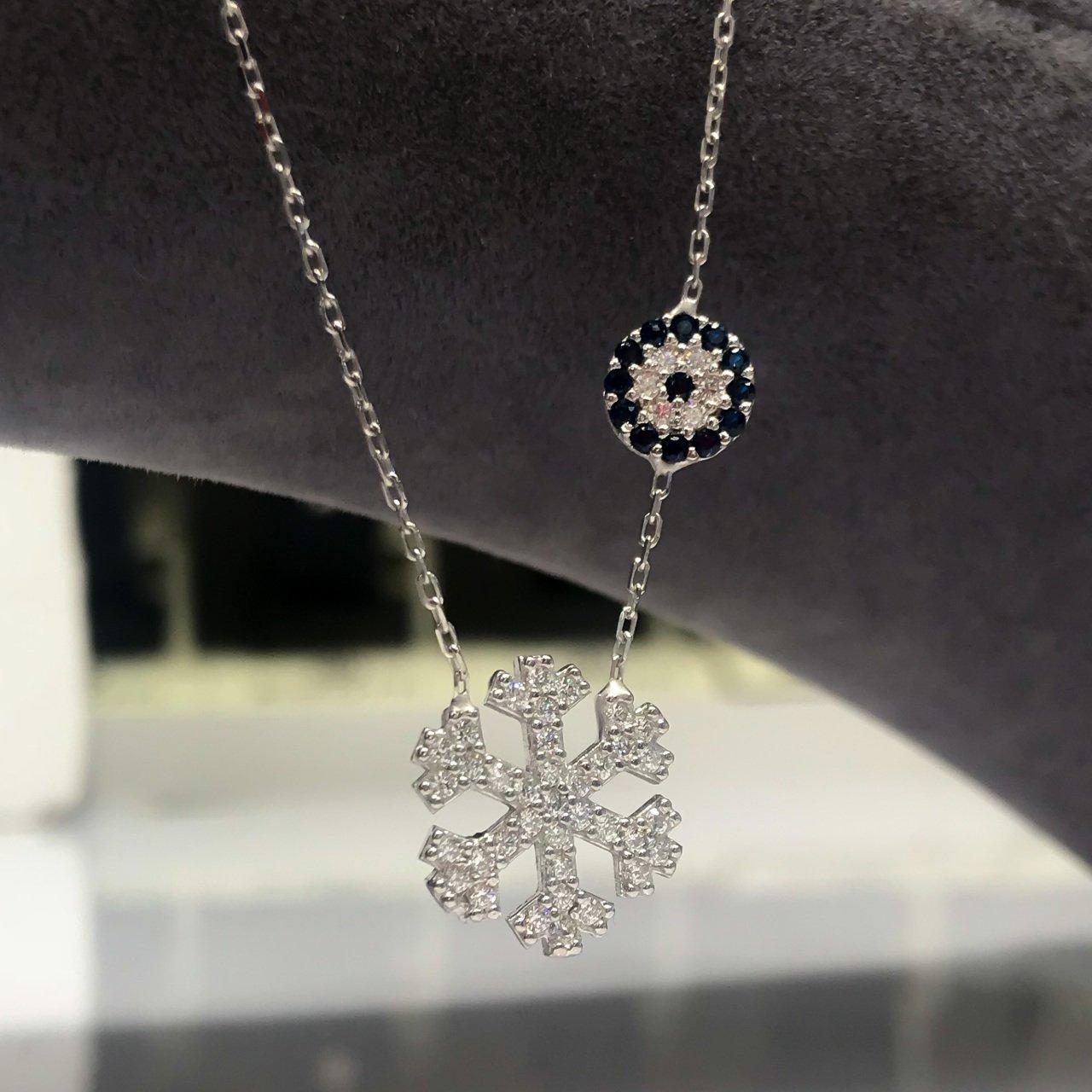 Изображение товара: Классическое серебряное ожерелье со снежинками